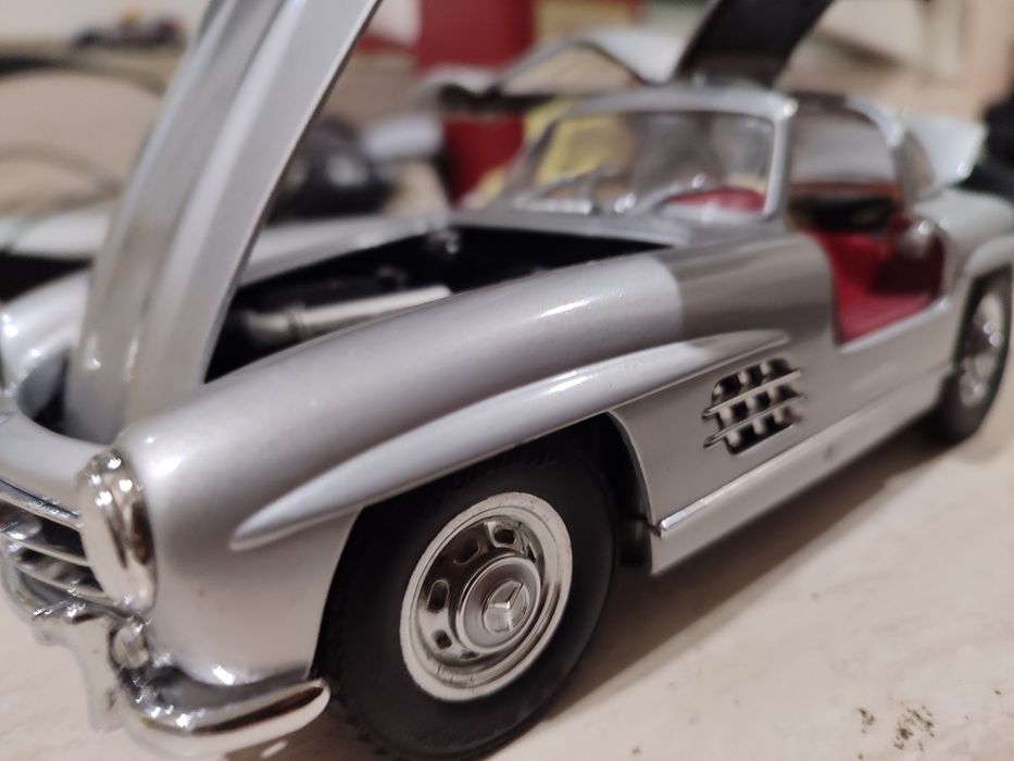 Mercedes 300sl 1:18 Kyosho