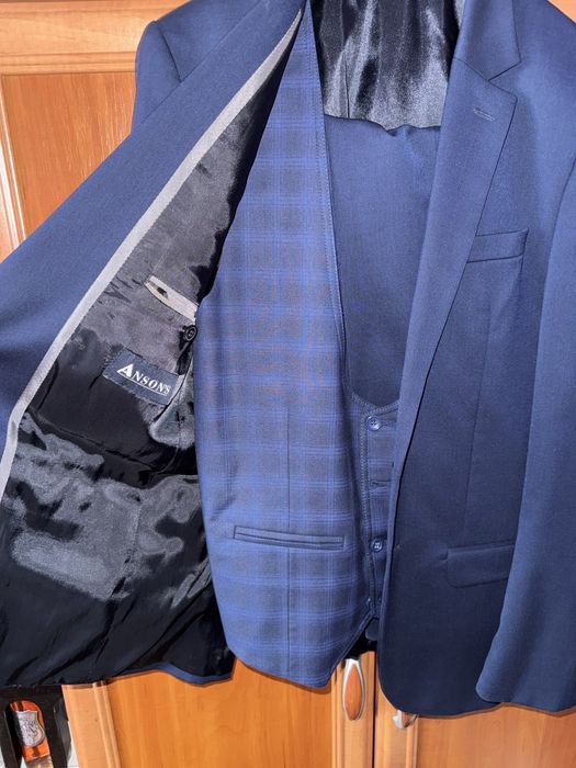 Costum bărbătesc ANSON’S 3 piese – sacou, vestă și pantaloni