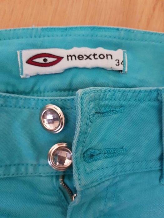 Pantaloni scurti Mexton
