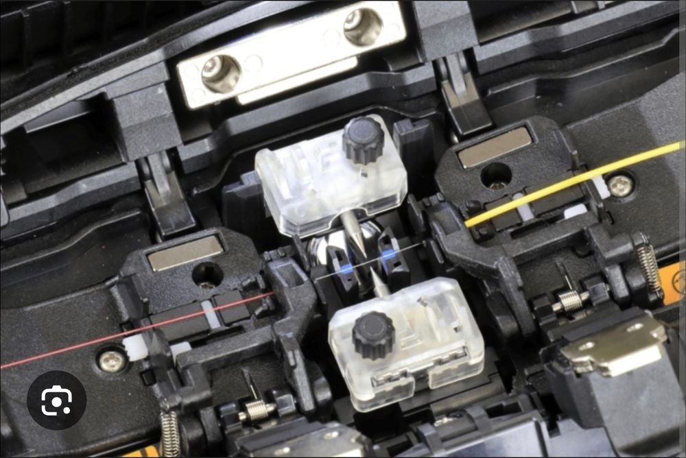 Монтаж и сварка оптоволоконного кабеля.