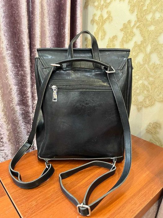 Продам женский рюкзак