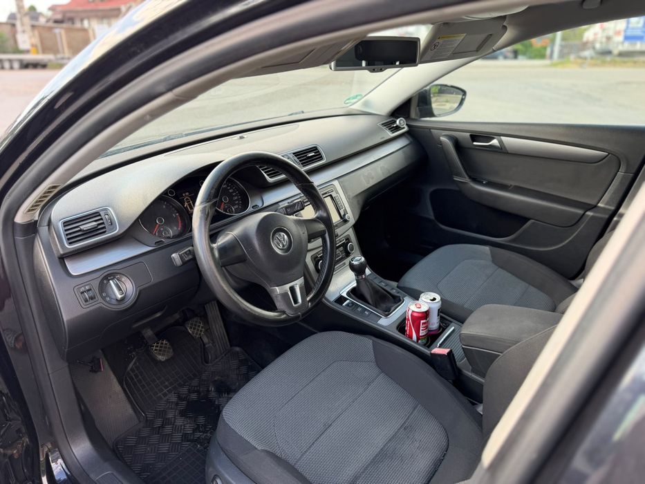 VOLKSWAGEN Passat 2011 — imagine 5