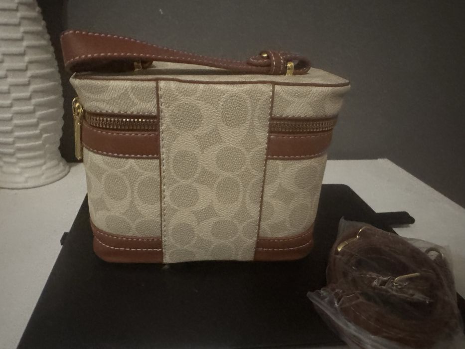 Дамска чанта нова