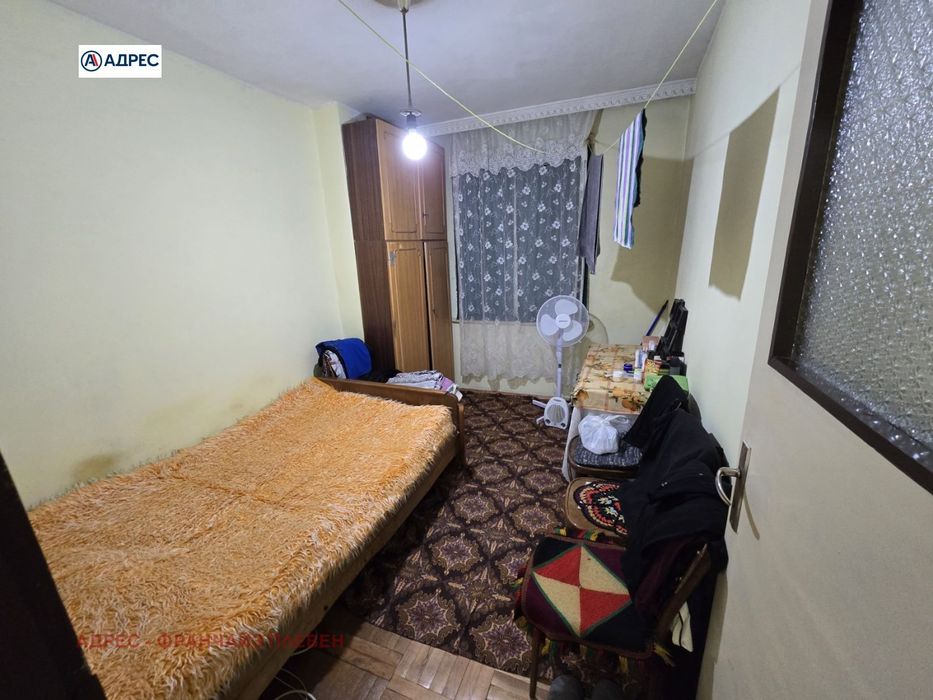 Продава се Едностаен апартамент в Плевен, 9-ти квартал - 52 кв.м за 1635 €/кв.м - Снимка #1