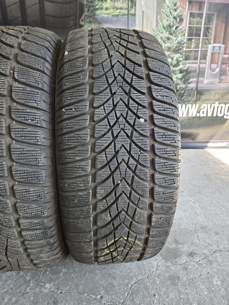 235/50/18 DUNLOP 4бр