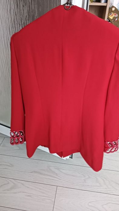 Sacou de dama,model deosebit