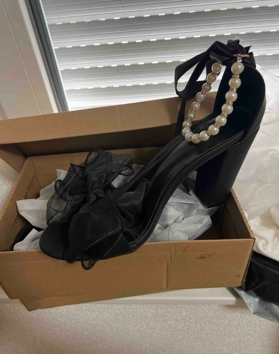 Дамски токчета  Размери:36 до 41 номер Цена:20 евро