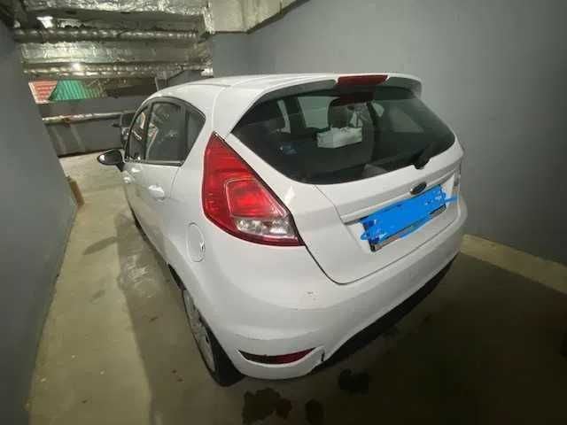 Ford Fiesta 110.000 km an 2015