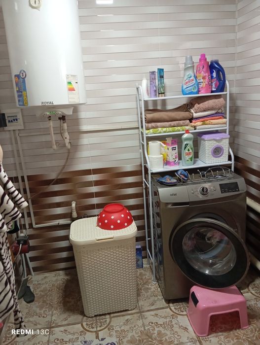 2жилых  дома с удобствами