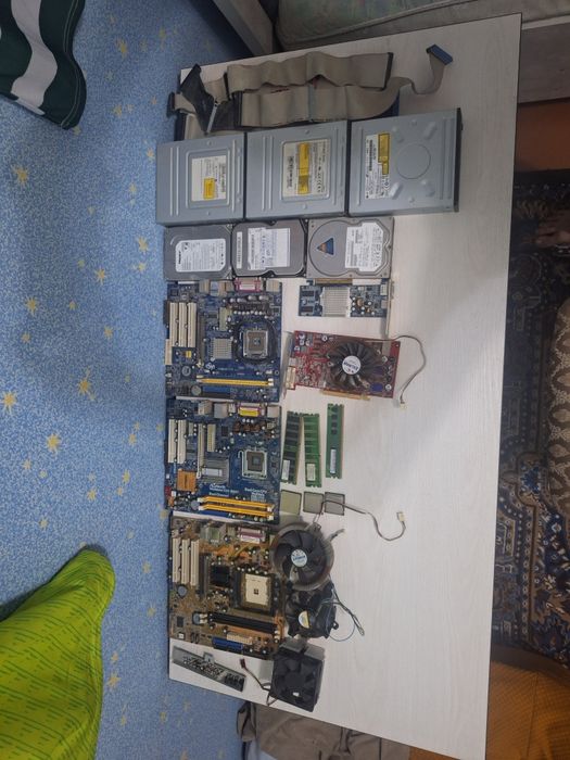 Запчасти с 3 компов за лоу цену