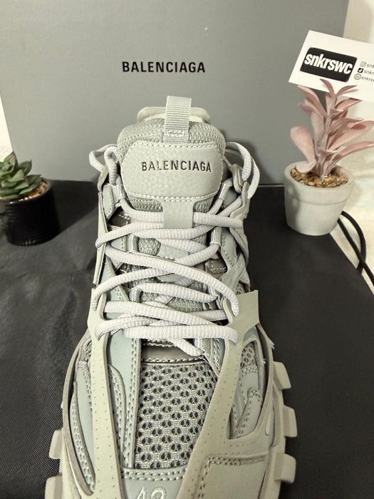 Balenciaga Track Gri (DS) (DOAR 40)
