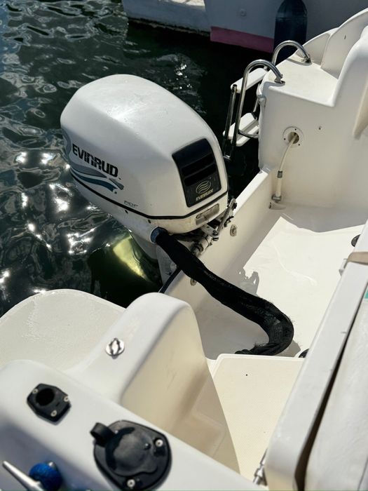 Vand barca RICHARD III 19500€ (negociabil)