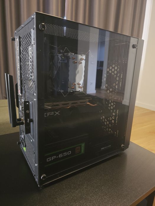 Спешна продажба компютър i5-11400f, 16gb ram, rx 580 8gb
