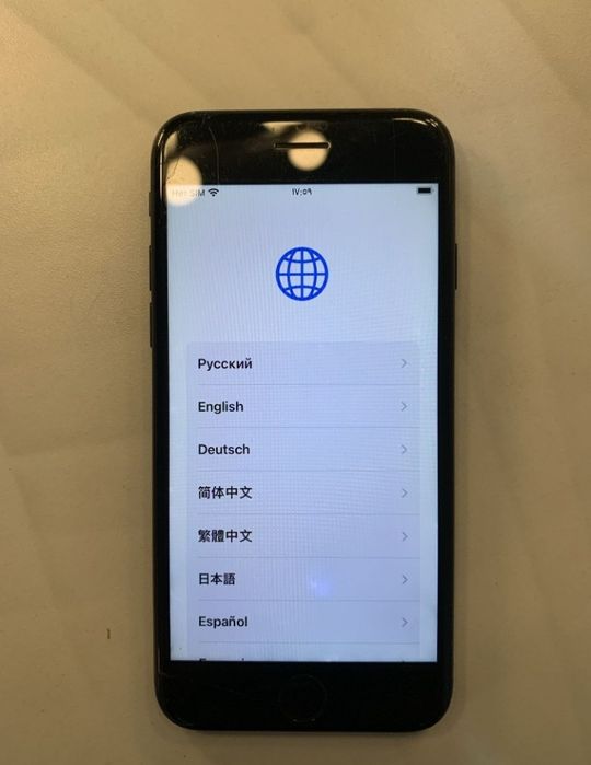 Продам Iphone 7.