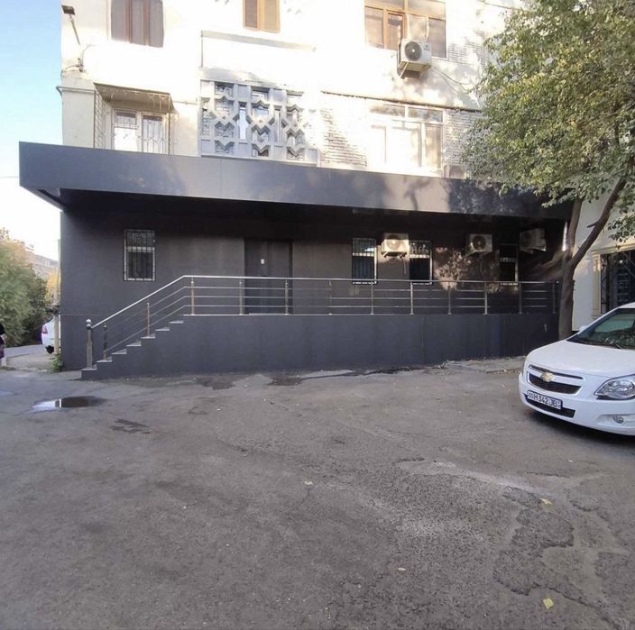 Ташсельмаш, Боткина Нежилое под офис 1-Линия (205м2) Срочно