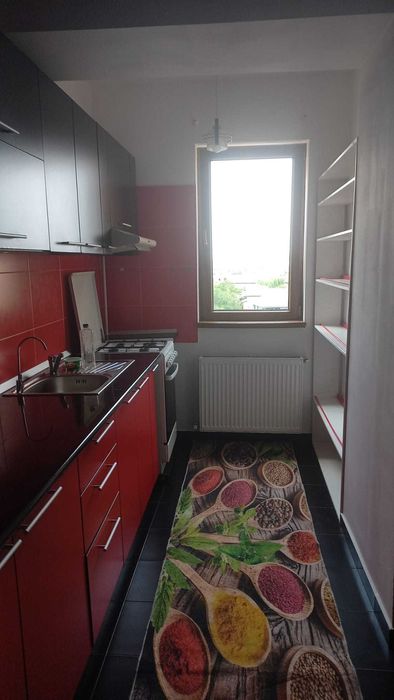 Inchiriez apartament 2 camere