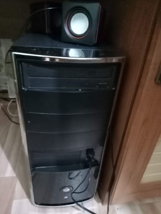 Компьютер и принтер