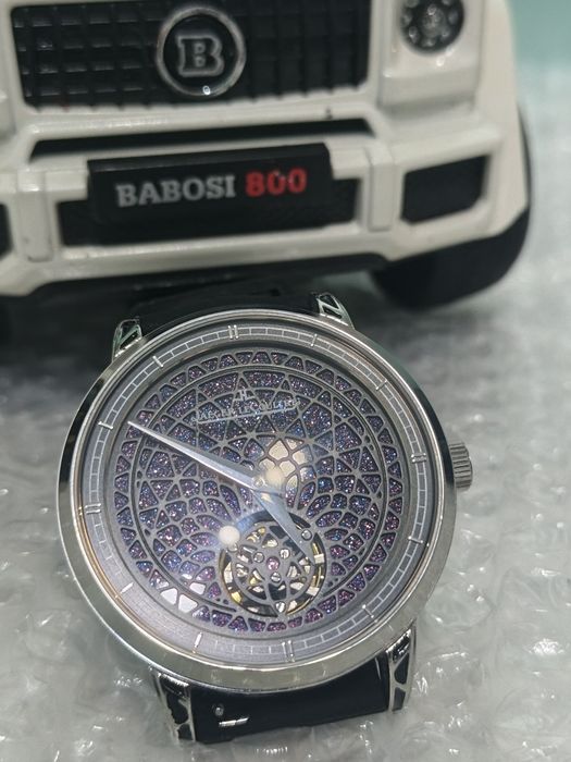 Часы Jaeger Le Coultre 
Копия часов Jaeger Le Coultre (18599)
К