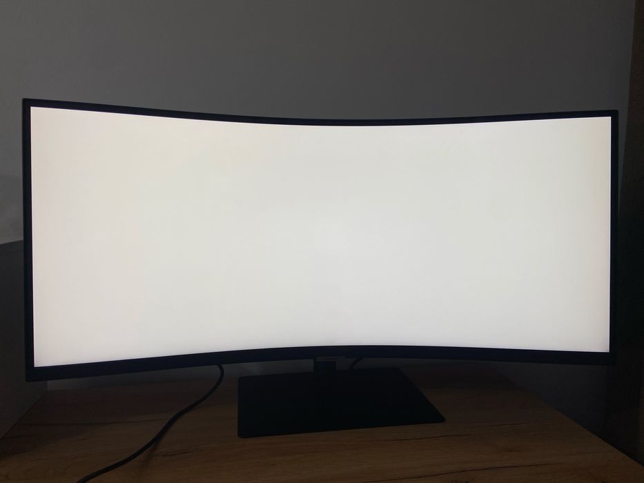 Монитор Samsung