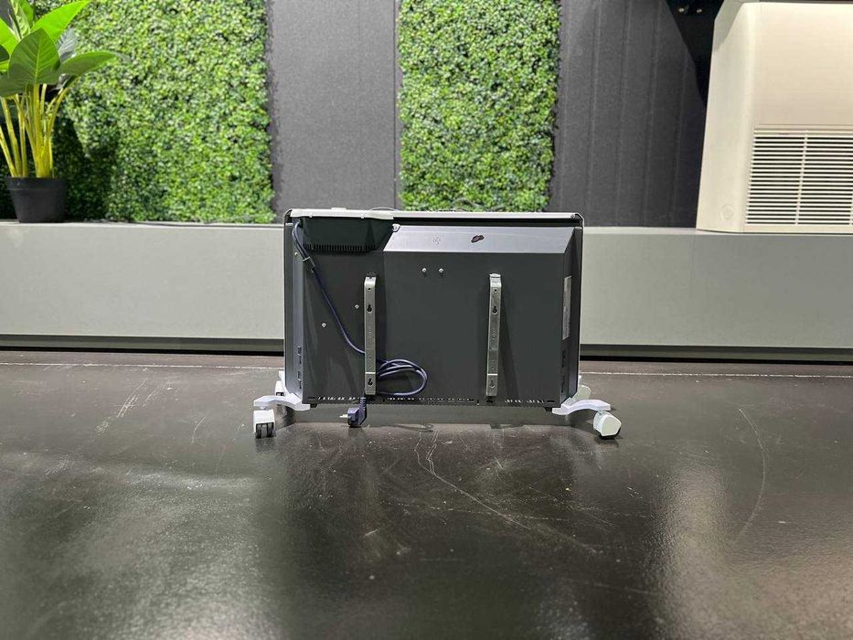 Электрический конвектор(обогреватель)Electrolux ECH/RI-2000