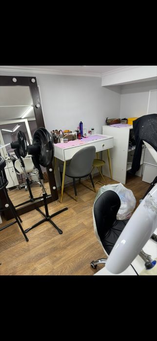 Зеркало для визажа (мэйкап)