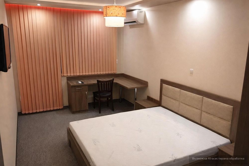 Дава се под наем Тристаен апартамент в Пловдив, Южен - 120 кв.м за 757.86 € - Снимка #3