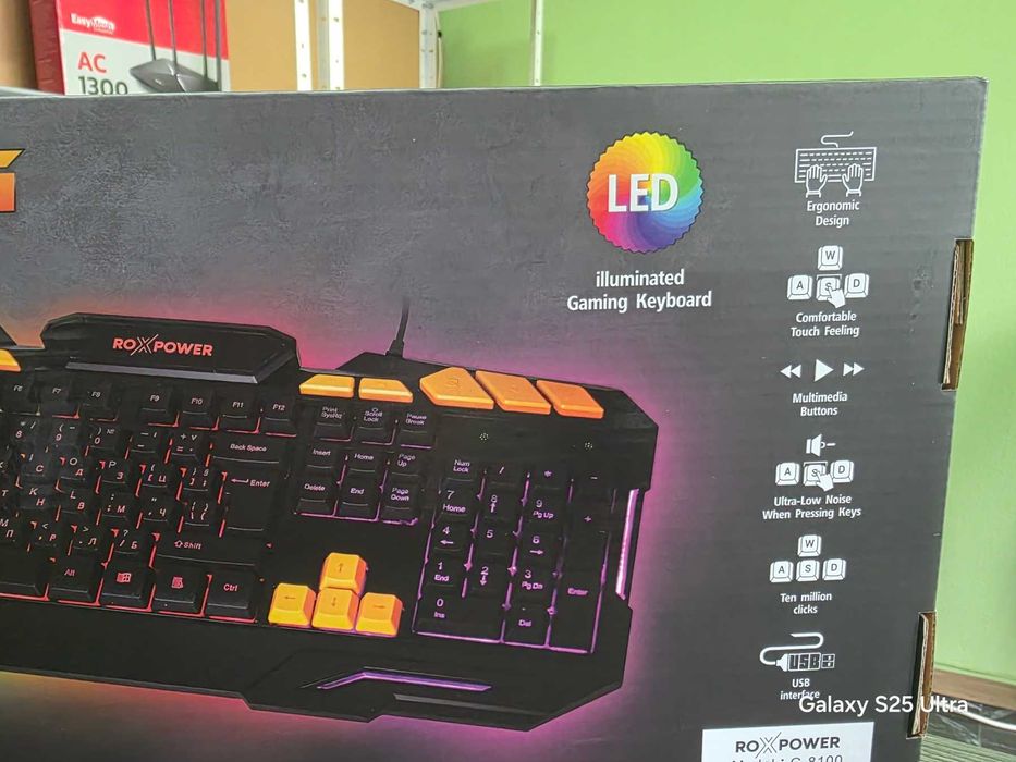Нова! Геймърска клавиатура с Кирилица ROXPOWER G-8100, GAMING LED, Черна