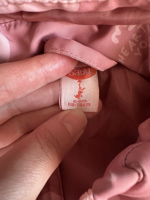 Куртка на девочку 9-12мес