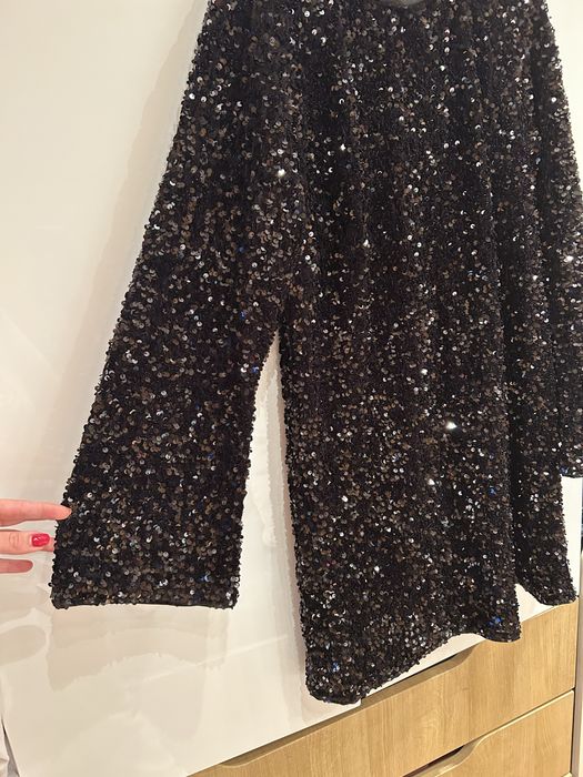 Рокля H&M пайети