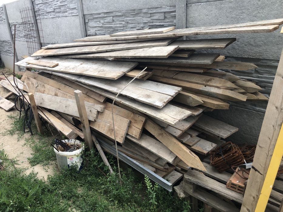 Scandura si rigle pentru constructii