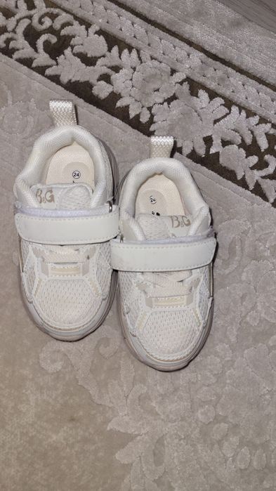 Lot marime 24,ca noi