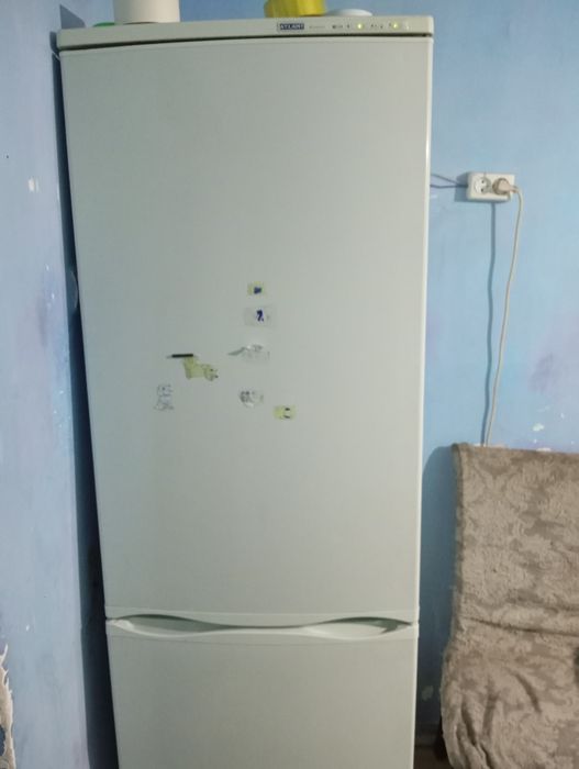 Продам холодильник рабочий