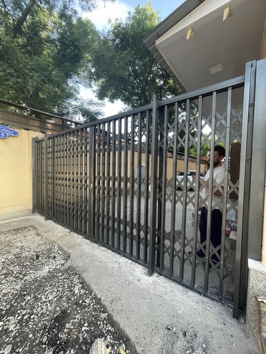 Раздвижные решетки на заказ