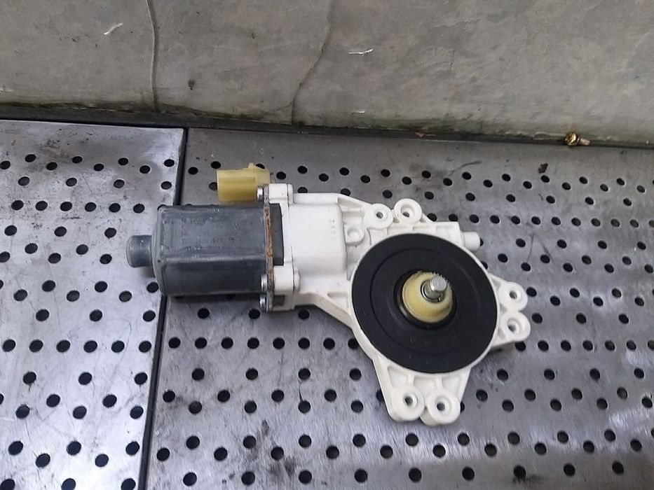 Motoras macara stanga fata jeep compass 1 mk49 0130822276 128000671b