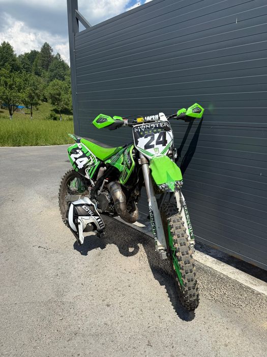 Kawasaki kx 125 2t Sau schimb cu ceva mai mare sau A1