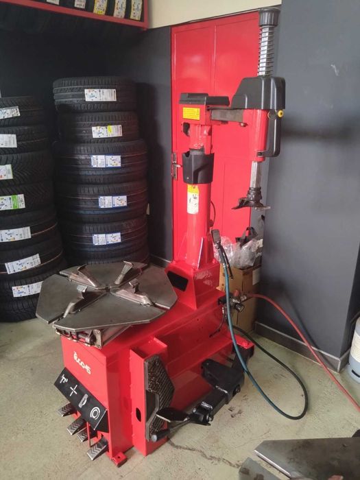 Автоматична гумо-демонтажна машина TECO 45  , употребявана