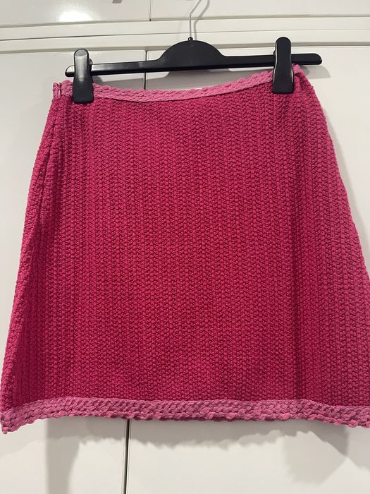 Нова пола Pinko букле