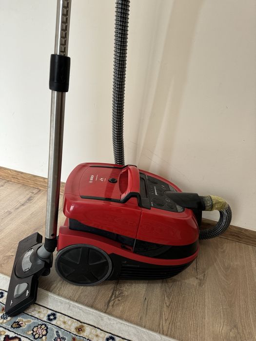 Пылесос от Bosch