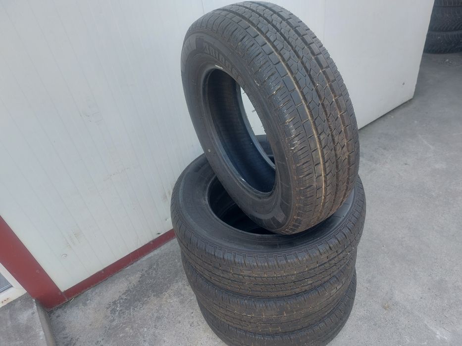 125 lei bucata! Set anvelope de vara 215 65 16C Bridgestone Duravis