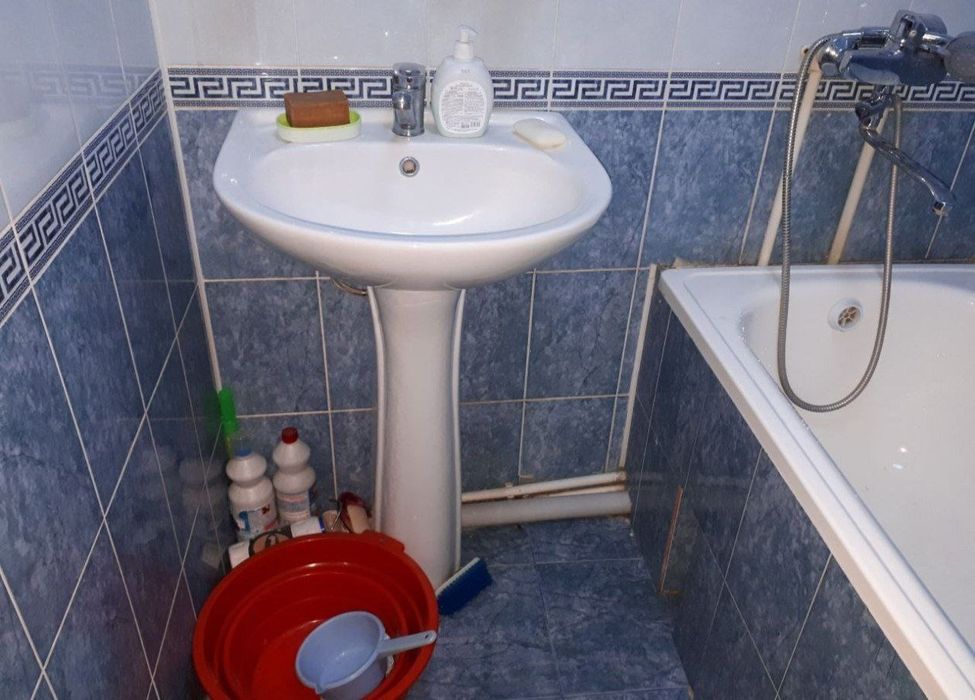 Юнусабад 7кв 3/2/4 Оринтир: Алфраганус