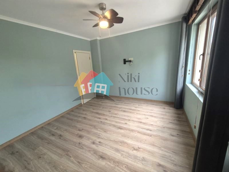 Продава се Тристаен апартамент в Варна, м-т Траката - 90 кв.м за 2156 €/кв.м - Снимка #6