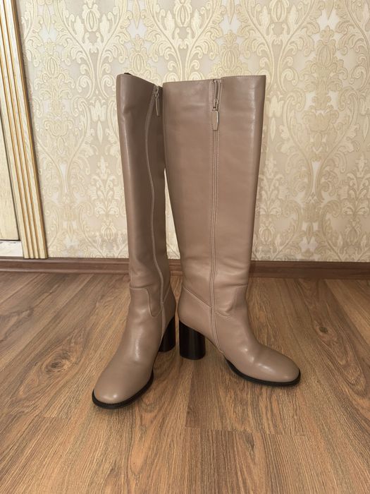 Женские сапоги