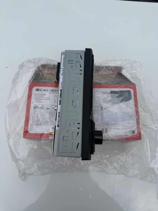 Bluetooth radio Caliber Top!!!