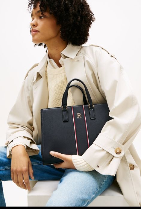 Дамска чанта Tommy Hilfiger