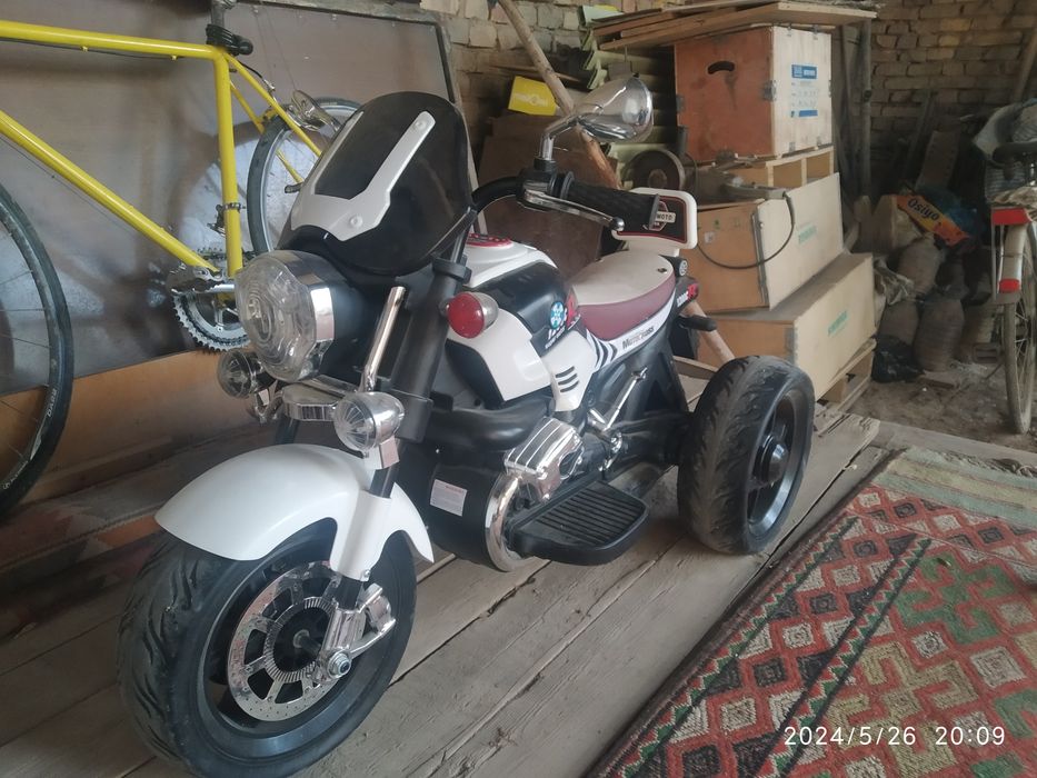 Детский  мотоцикл таза