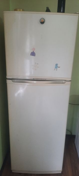 Холодильник/ бу LG