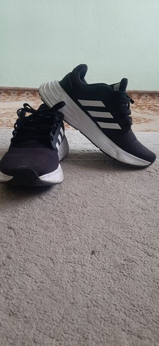 Оригинални маратонки Adidas
