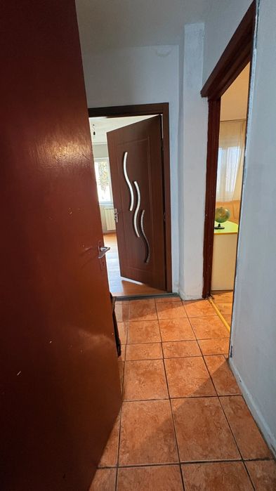 Apartament 4 camere parter bulevard