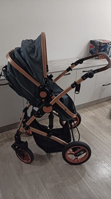 Продам коляску трансформер