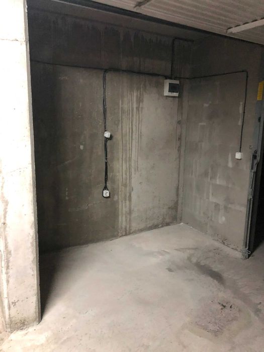 Дава се под наем Гараж / Паркомясто в София, Студентски град - 23 кв.м за 127.5 € - Снимка #4